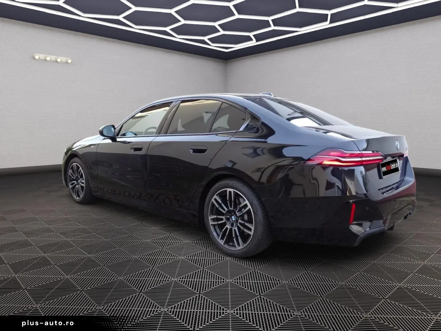 BMW 520d M-Sport 20D 197CP