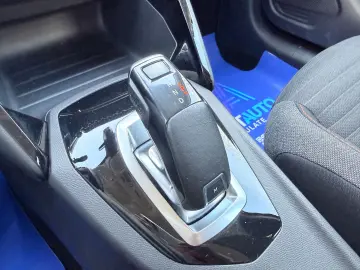 Peugeot 208 Gen-Ii-2019