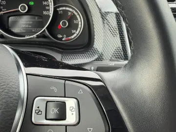 Volkswagen e-UP Hatchback 2023