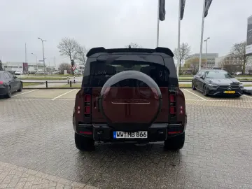 Land Rover Defender D300 110 SEDONA EDITION