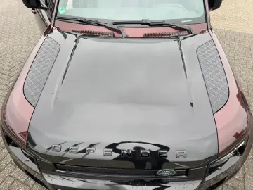 Land Rover Defender D300 110 SEDONA EDITION