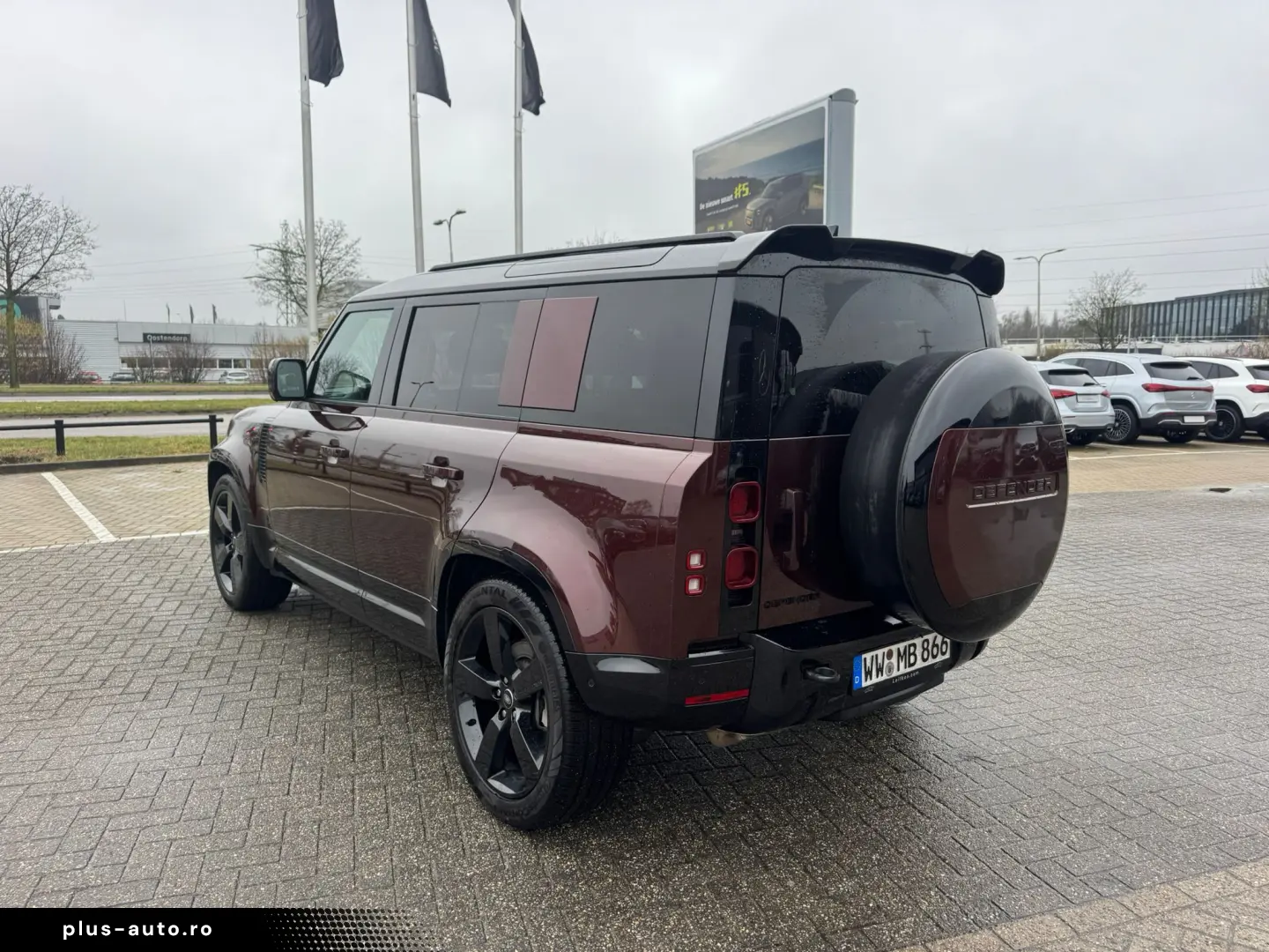 Land Rover Defender D300 110 SEDONA EDITION