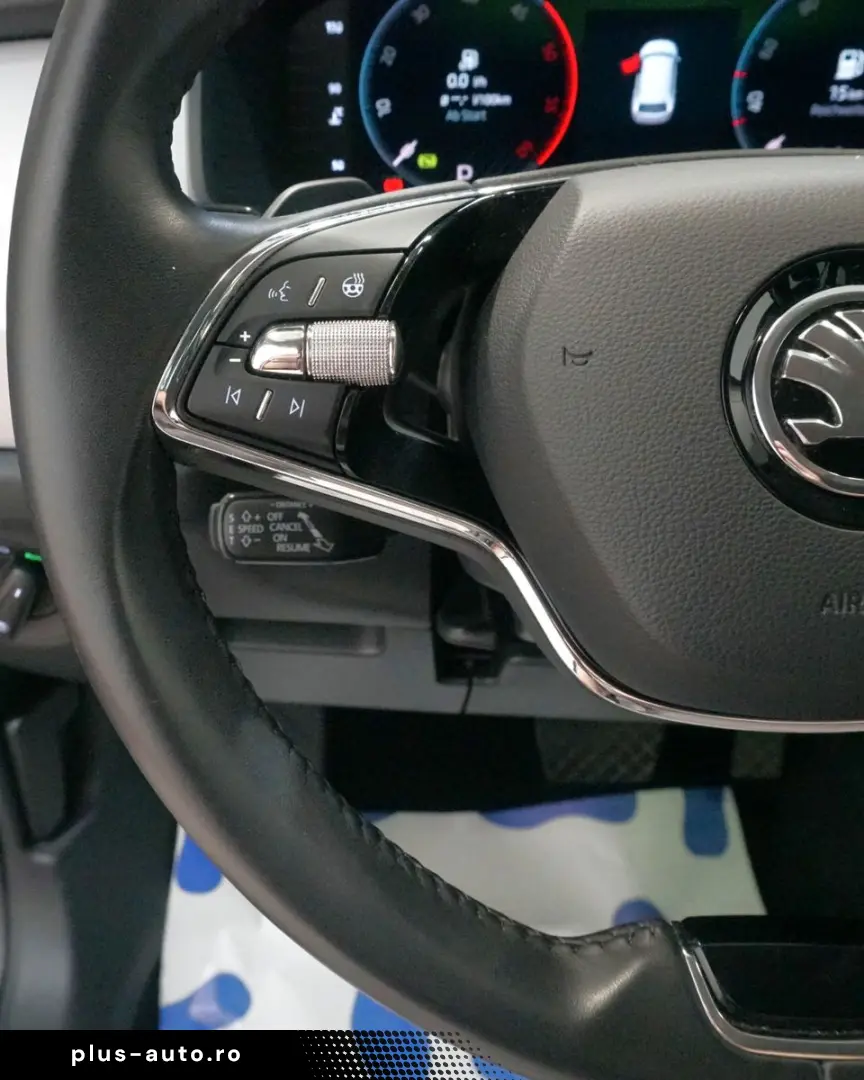 SKODA Kodiaq Tour 4x4 2.0 TDI ACC RfK LED VirtualCockp