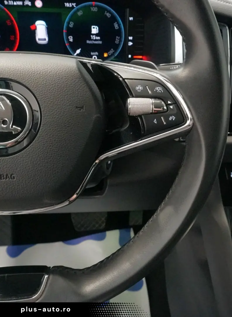 SKODA Kodiaq Tour 4x4 2.0 TDI ACC RfK LED VirtualCockp