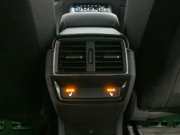 SKODA Kodiaq Tour 4x4 2.0 TDI ACC RfK LED VirtualCockp