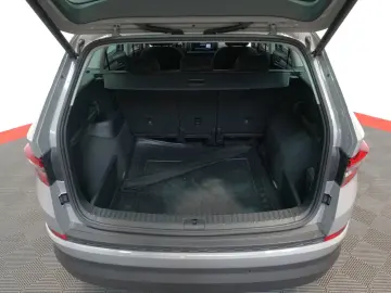 SKODA Kodiaq Tour 4x4 2.0 TDI ACC RfK LED VirtualCockp