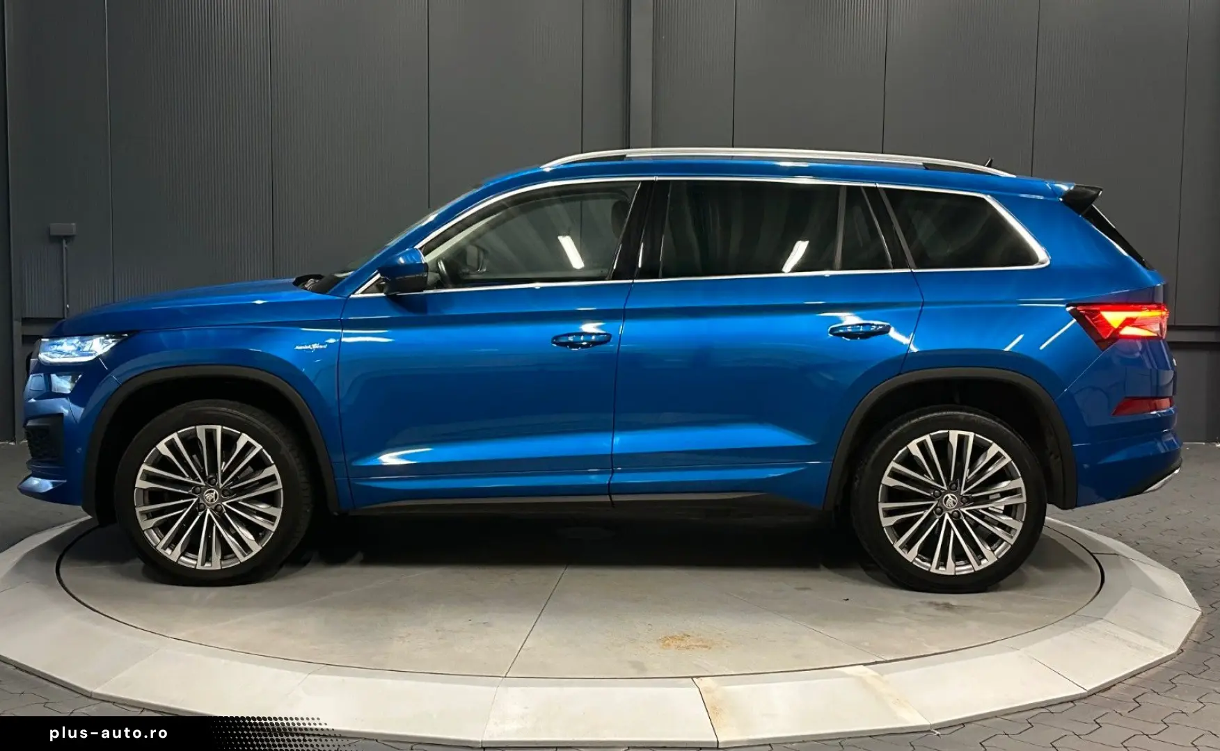 SKODA Kodiaq L&K 4x4  20Zoll Standhzg 360 AHK MASSAGE