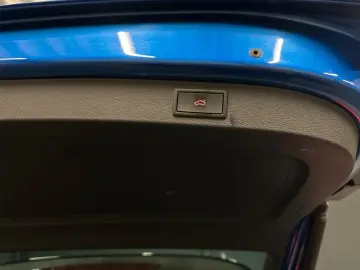 SKODA Kodiaq L&K 4x4  20Zoll Standhzg 360 AHK MASSAGE