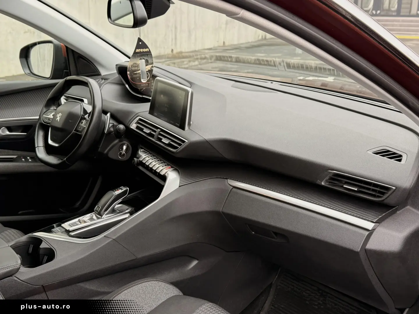 Peugeot 3008 1.6 THP EAT6 Allure