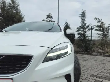 Volvo V40 2.0 D3 Facelift 2018 Automat