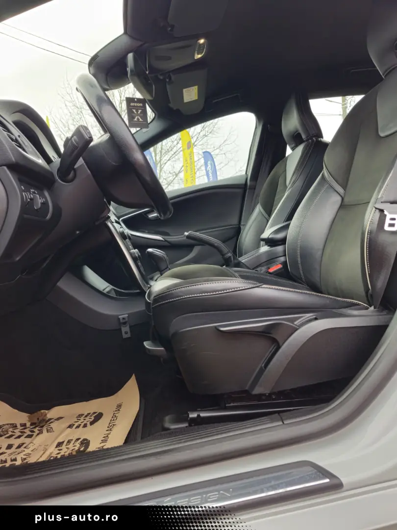 Volvo V40 2.0 D3 Facelift 2018 Automat