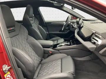 Audi A6 Avant TDI Quattro S line