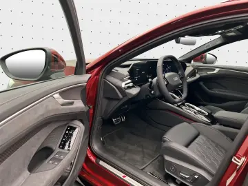 Audi A6 Avant TDI Quattro S line