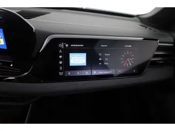 Audi A6 Avant E-Hybrid Quattro S line