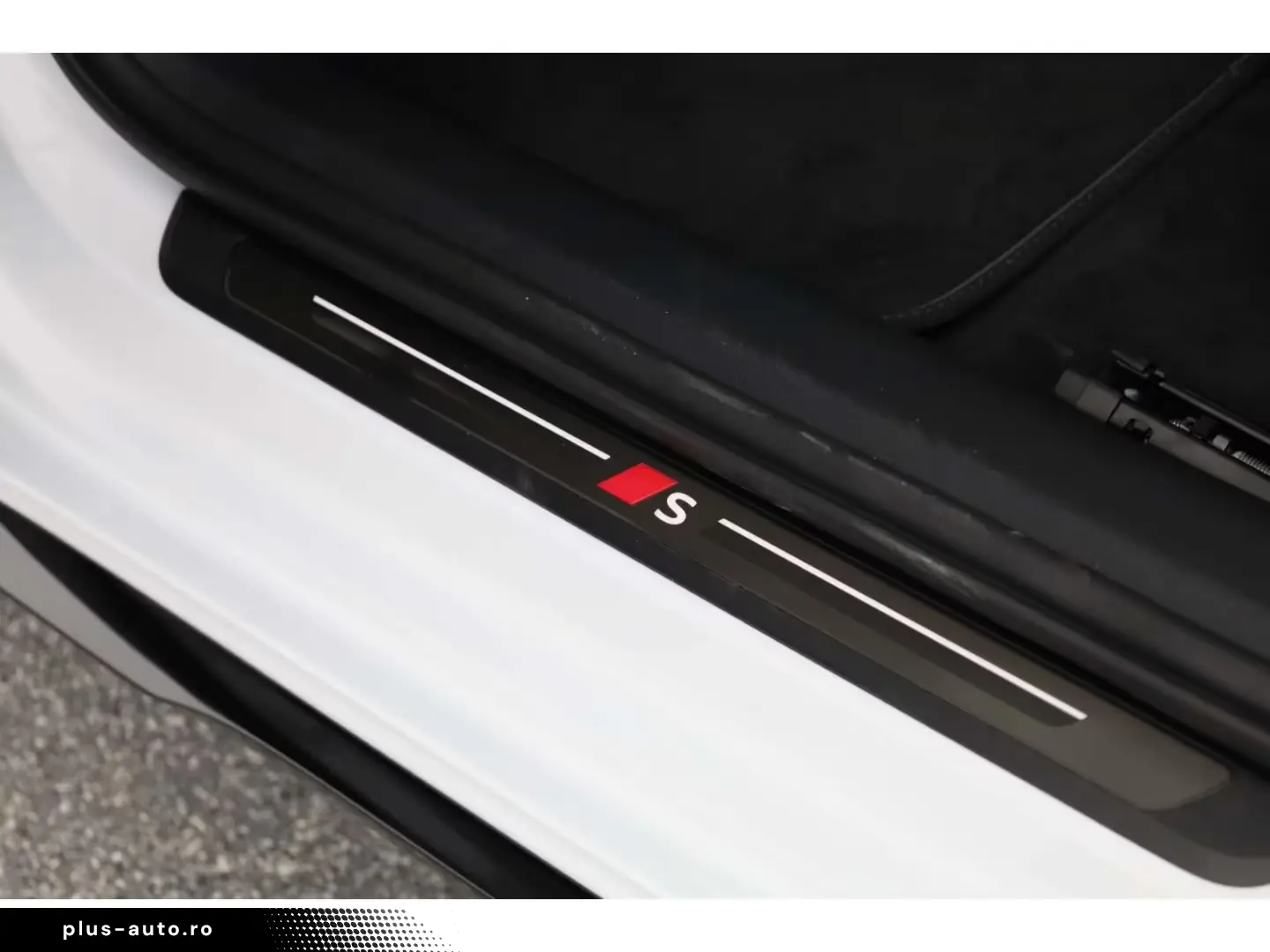 Audi A6 Avant E-Hybrid Quattro S line