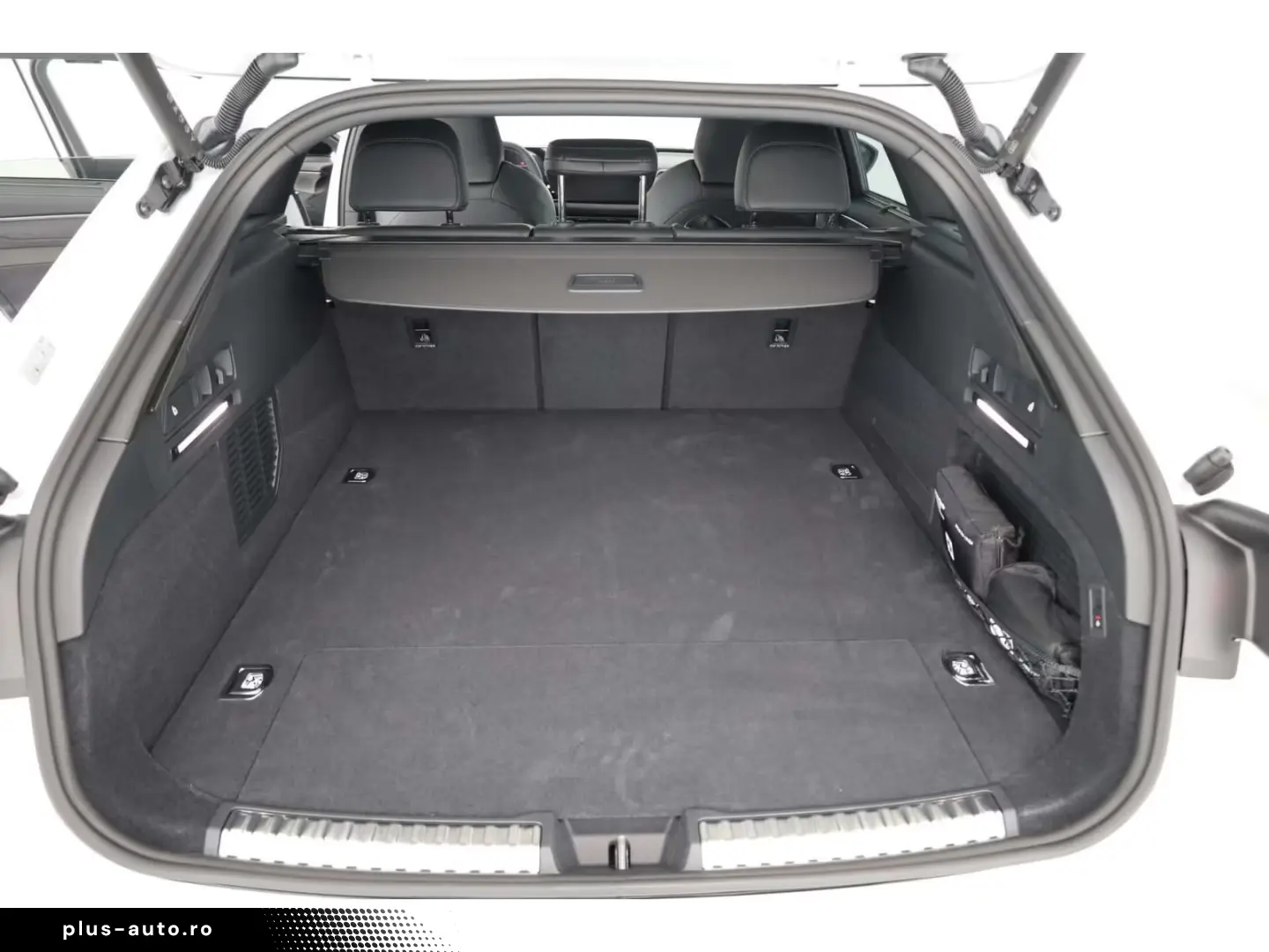 Audi A6 Avant E-Hybrid Quattro S line