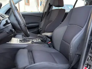 BMW 118D 2010 Bixenon Navi