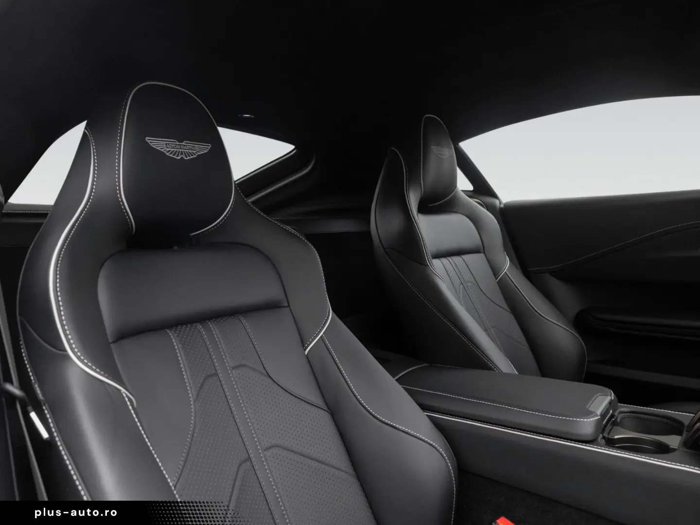 ASTON MARTIN V8 Vantage MY25   Launch Pack   Lighting Silver