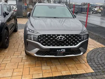 Hyundai Santa Fe 4WD Signature Hybrid Model