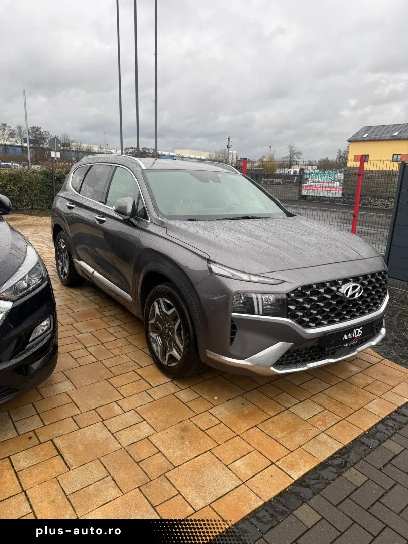 Hyundai Santa Fe 4WD Signature Hybrid Model