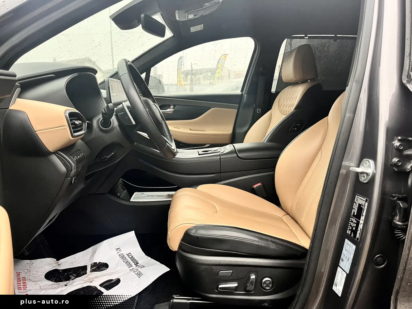 Hyundai Santa Fe 4WD Signature Hybrid Model