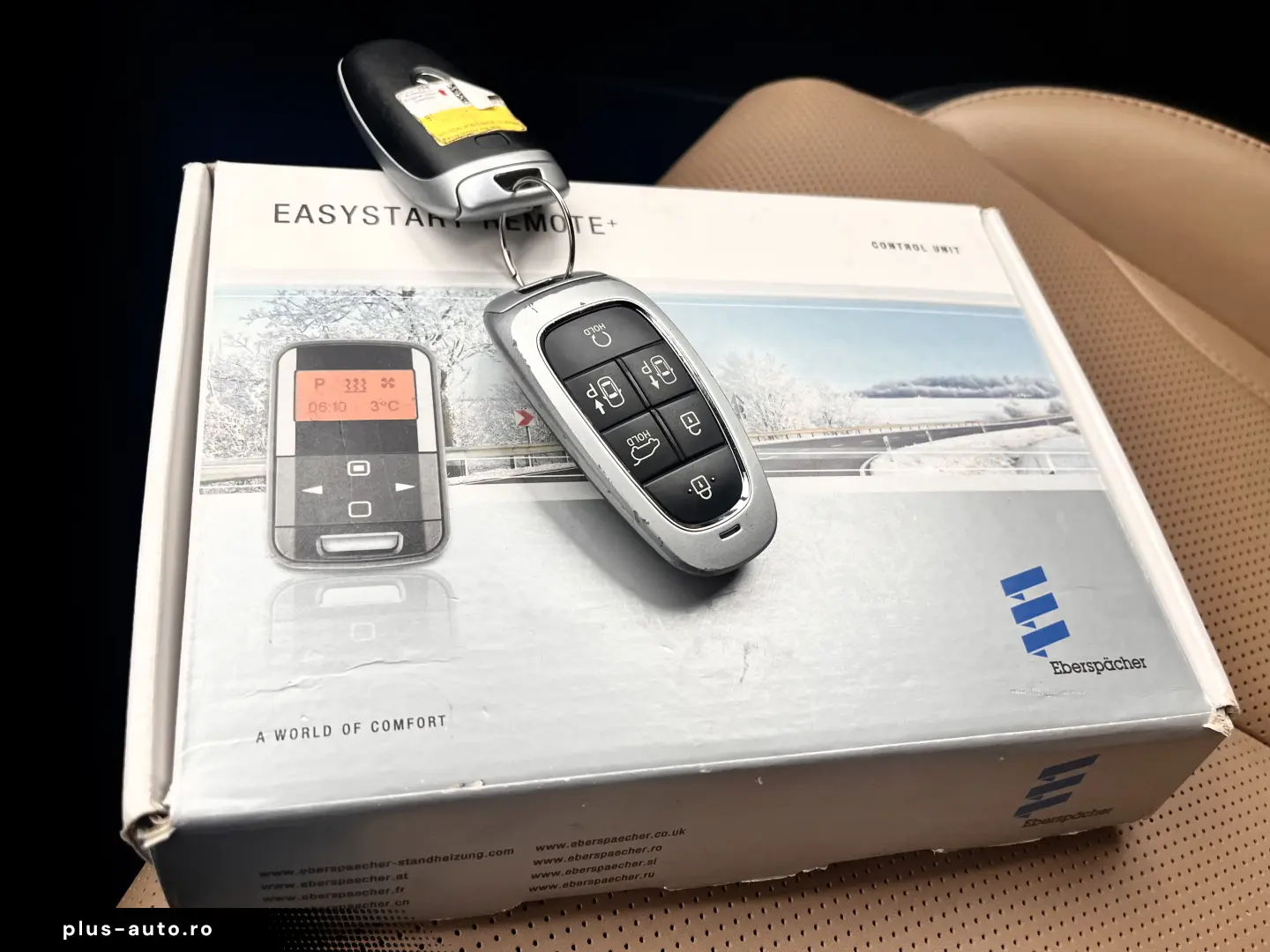 Hyundai Santa Fe 4WD Signature Hybrid Model