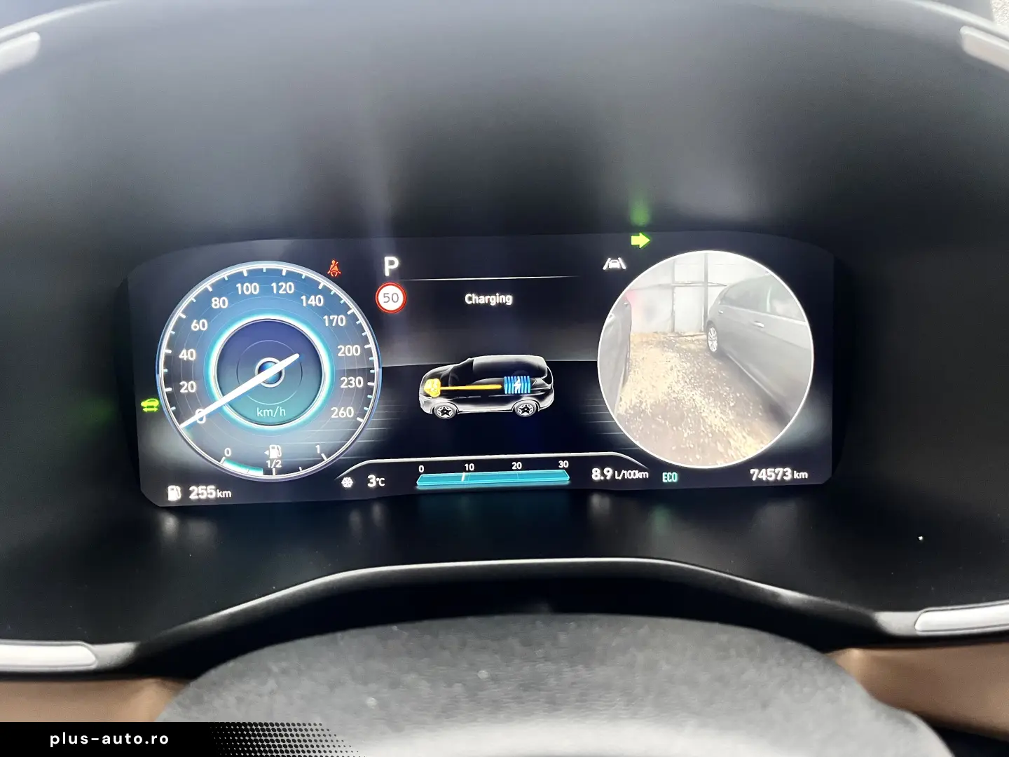 Hyundai Santa Fe 4WD Signature Hybrid Model