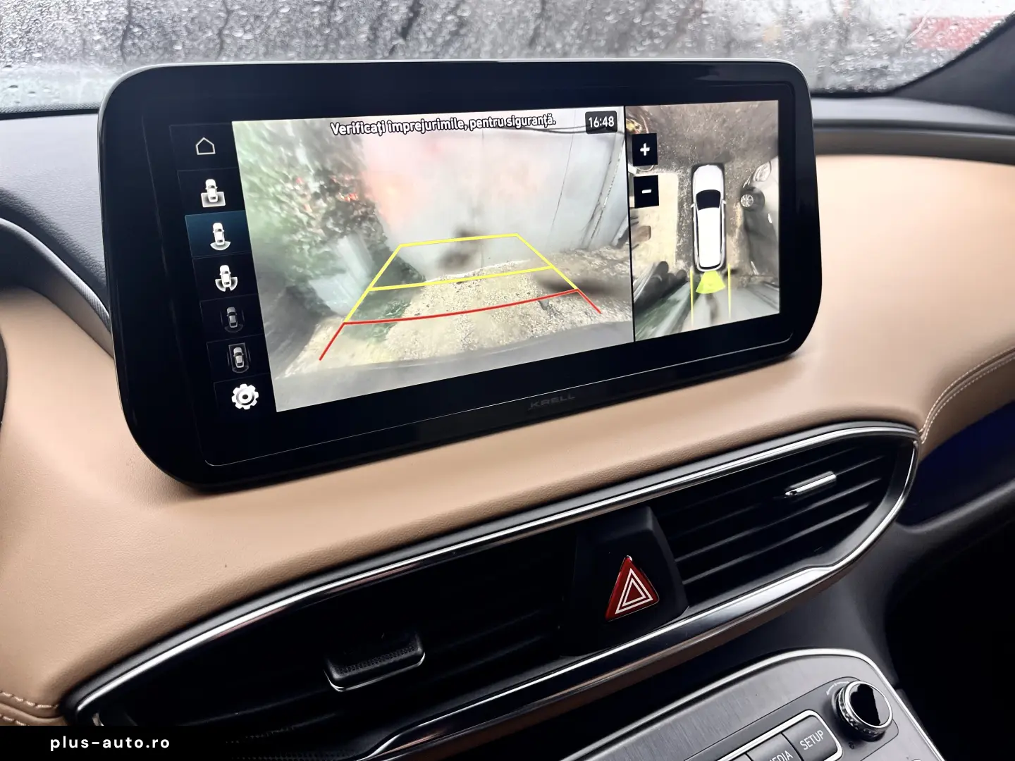 Hyundai Santa Fe 4WD Signature Hybrid Model