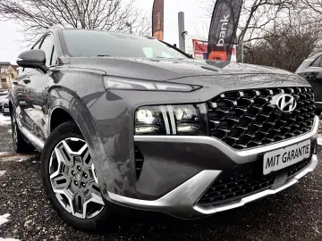 Hyundai Santa Fe 4WD Signature Hybrid Model