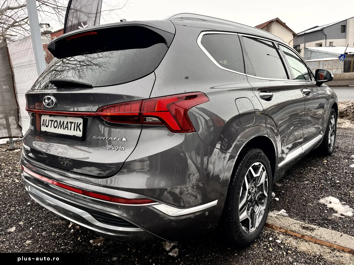 Hyundai Santa Fe 4WD Signature Hybrid Model