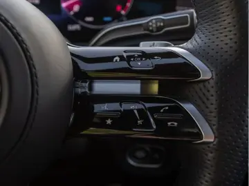 MERCEDES-BENZ GLE 450 4M AMG-Sport Pano AHK Stdhz Ni&hellip;