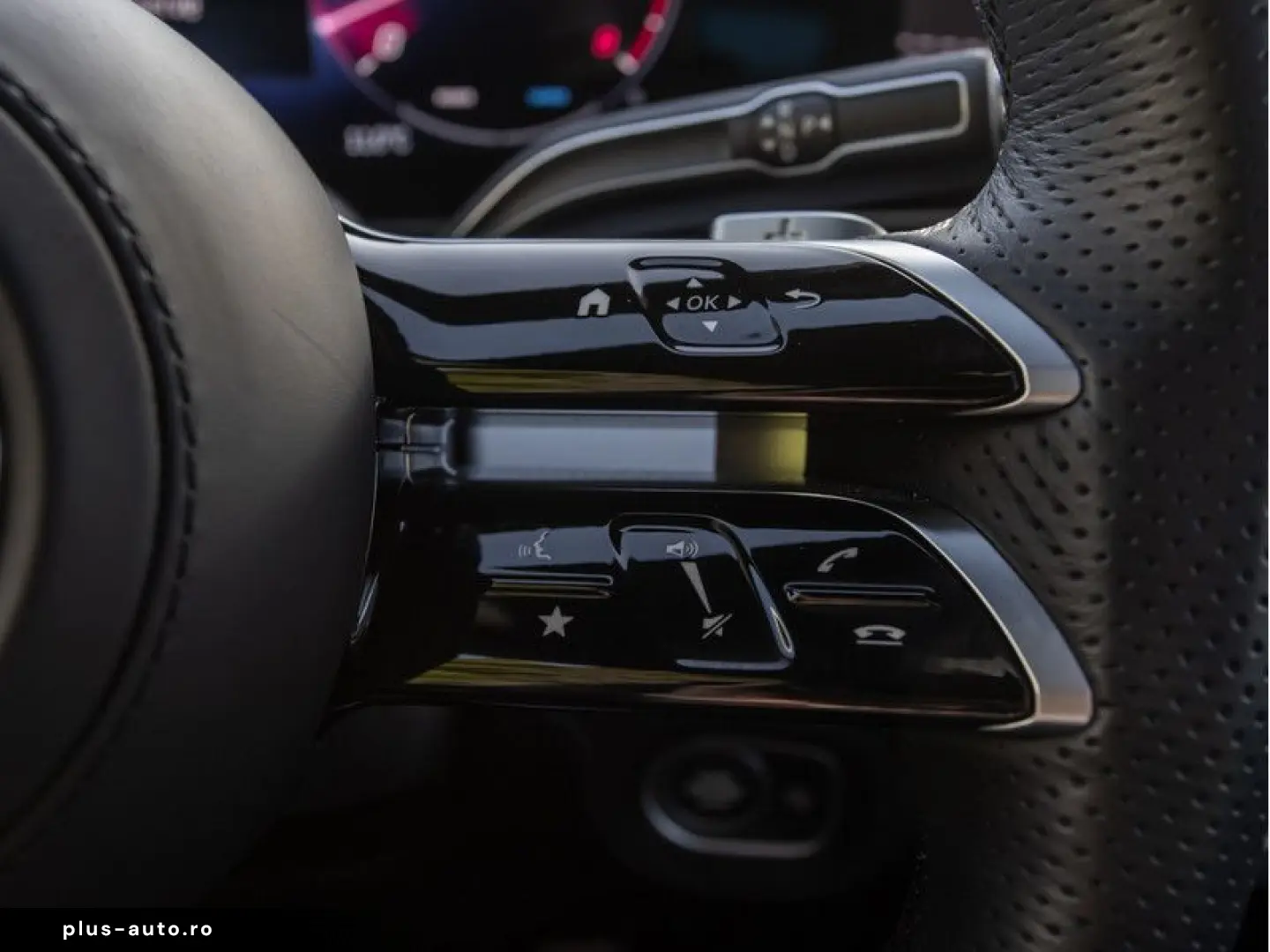 MERCEDES-BENZ GLE 450 4M AMG-Sport Pano AHK Stdhz Ni&hellip;