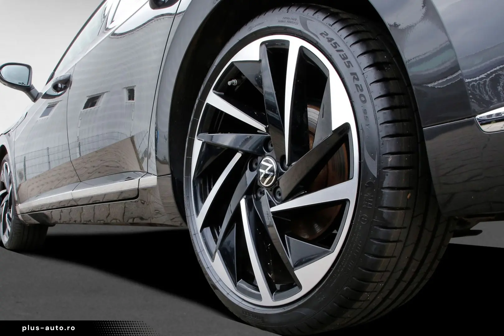 VW Arteon Shooting Brake R-Line 2 0 l TSI DSG IQ.LI