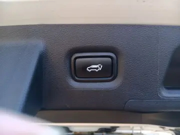 HYUNDAI SANTA FE PHEV 7-S. PRIME ACC Leder Pano 360