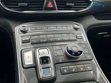 HYUNDAI SANTA FE Plug-in-Hybrid 1.6 T-GDi 4WD 6-AT PR...