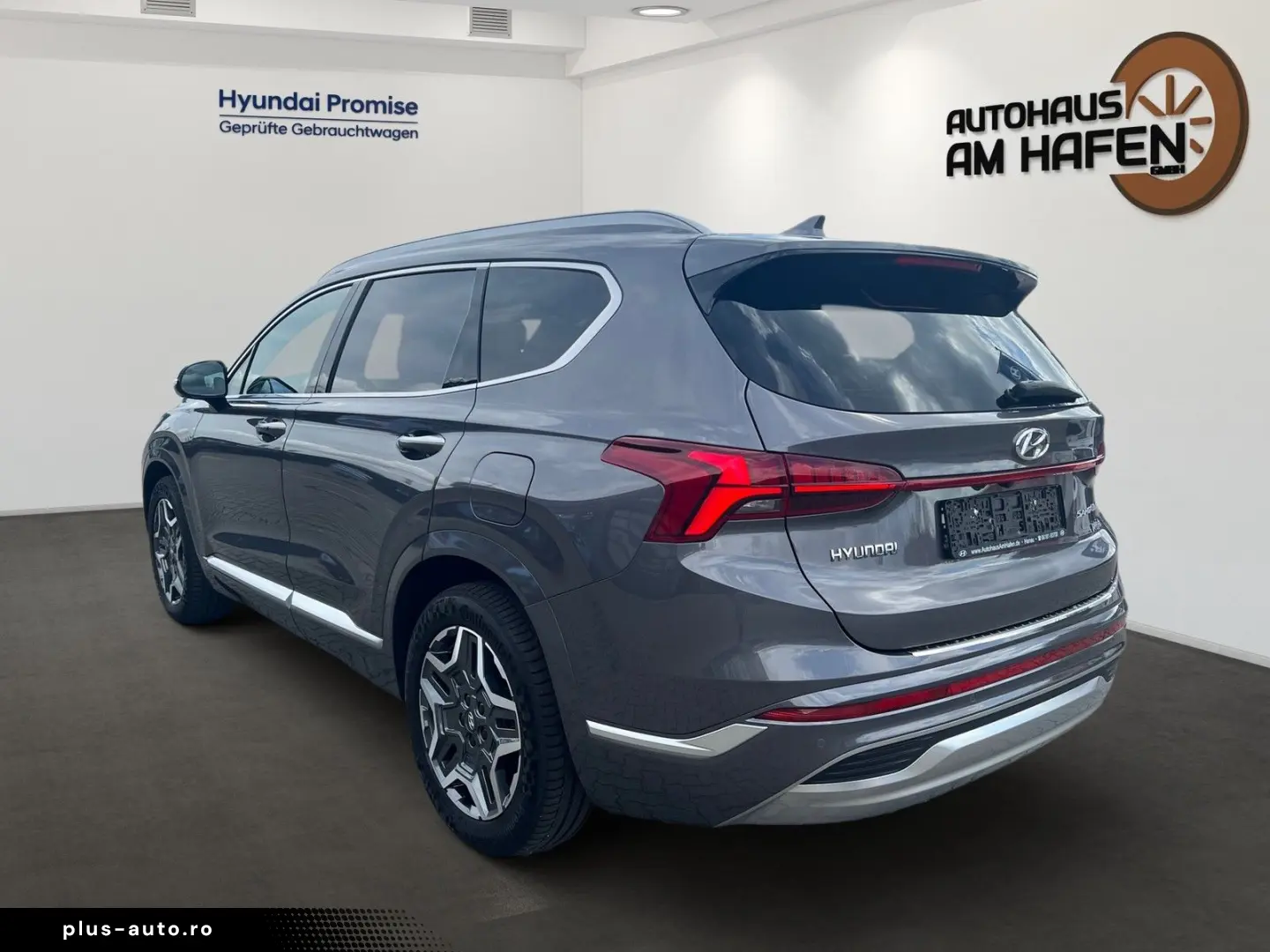 HYUNDAI SANTA FE Signature Plug-In Hybrid 4WD