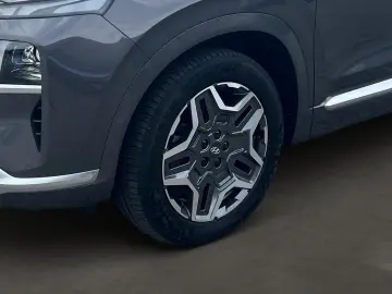 HYUNDAI SANTA FE Signature Plug-In Hybrid 4WD