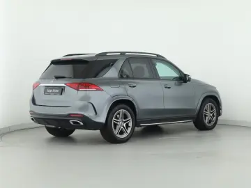 MERCEDES-BENZ GLE 300 d 4M  AMG LED Panorama HUD PDC&hellip;