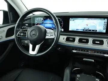 MERCEDES-BENZ GLE 300 d 4M  AMG LED Panorama HUD PDC&hellip;