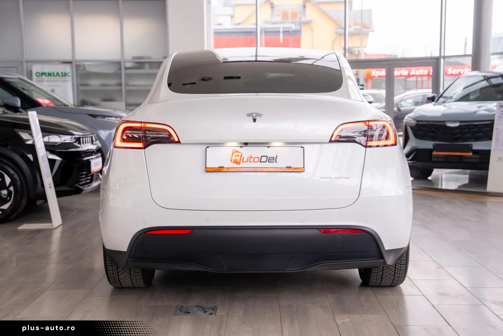 Tesla Model Y Long Range Dual Motor