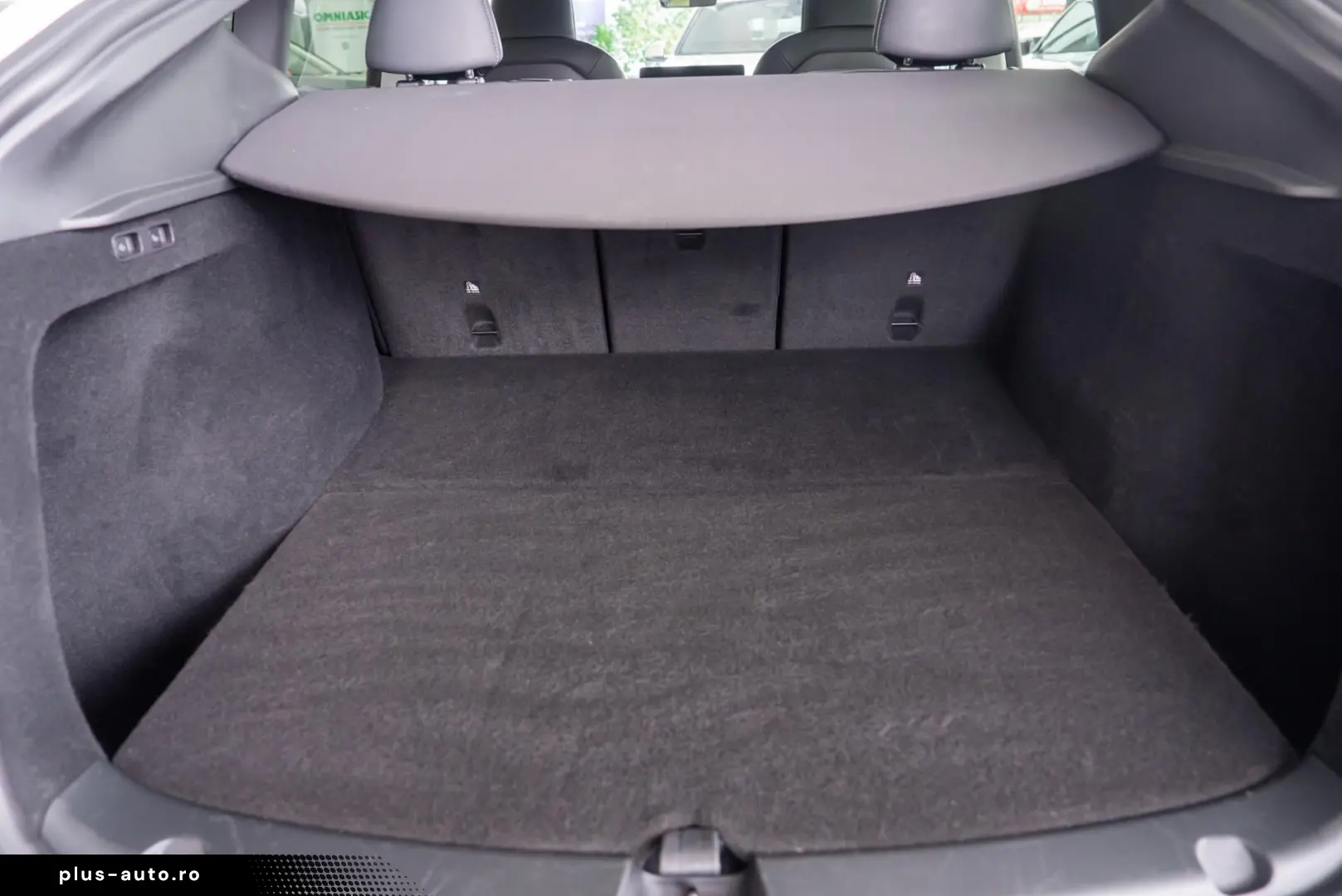 Tesla Model Y Long Range Dual Motor