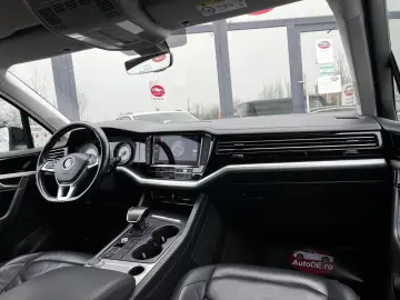 Volkswagen Touareg Gen-Iii-2018