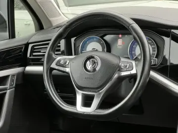 Volkswagen Touareg Gen-Iii-2018