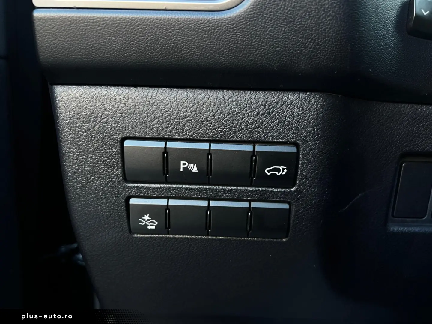 Lexus Serianx Gen-I-2014-2021