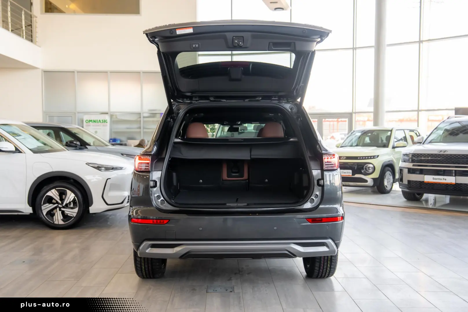 Mitsubishi Outlander PHEV 2.4L 4WD AT Instyle Ultimate