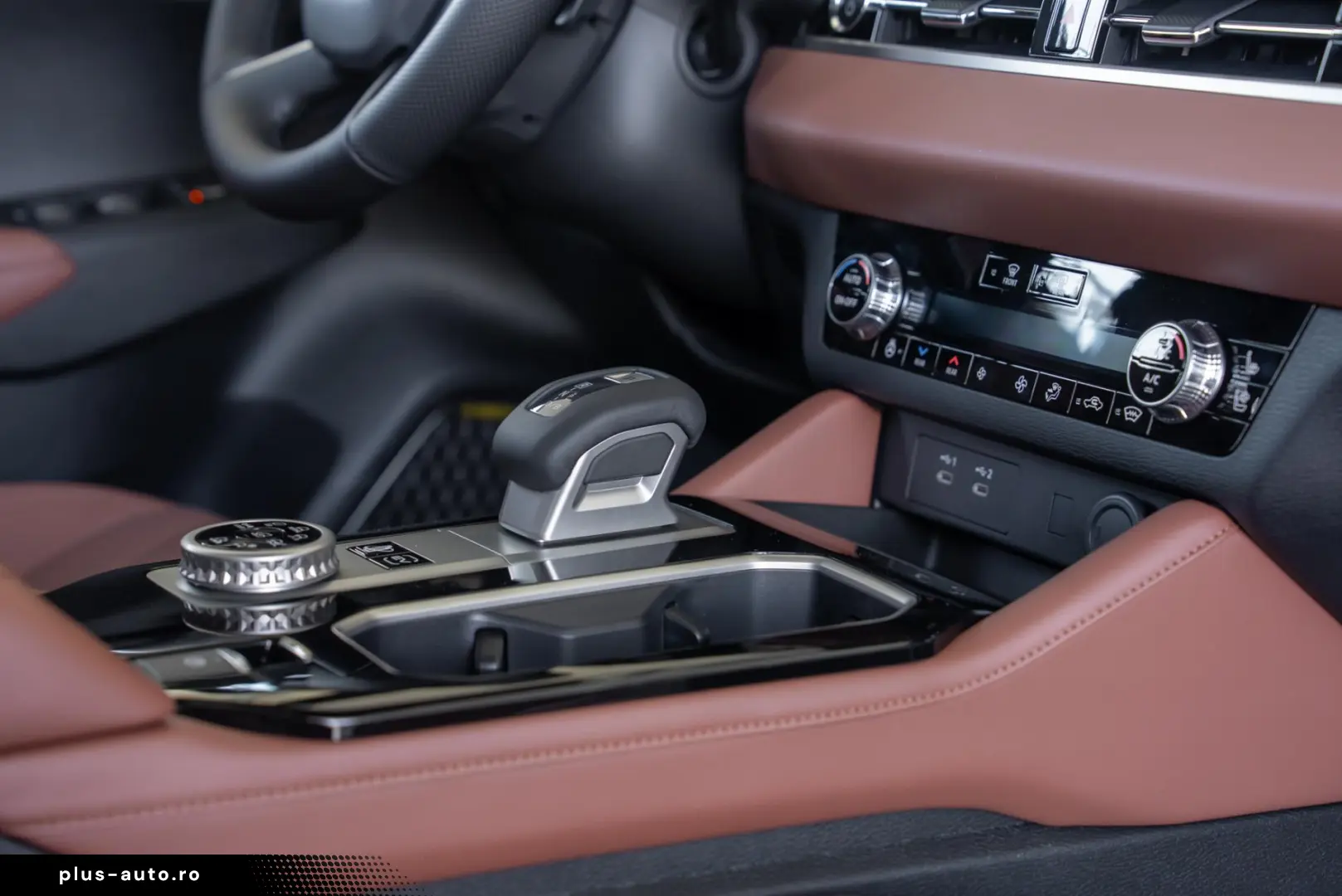 Mitsubishi Outlander PHEV 2.4L 4WD AT Instyle Ultimate