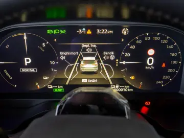 Mitsubishi Outlander PHEV 2.4L 4WD AT Instyle Ultimate