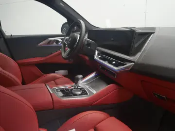 BMW XM 50e Macaoblau Invidual 23  B&W