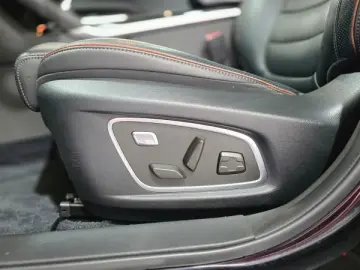 RENAULT KOLEOS BLUE dCi 190 4WD X-tronic Initiale Paris