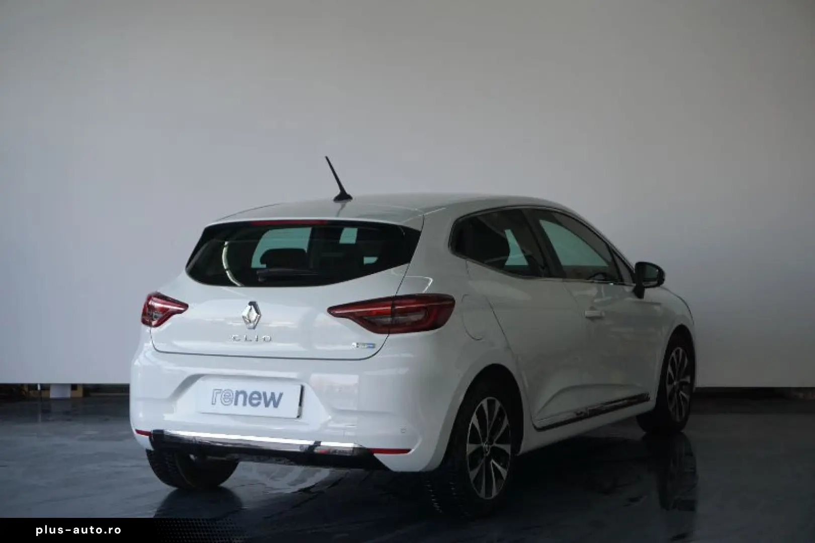 RENAULT CLIO 1.6 E-Tech 140CP Intens Auto